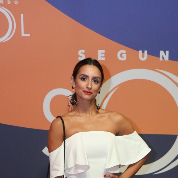 Camila Lucciola posa na festa de lançamento da nova novela "Segundo Sol", que aconteceu dia 8 de maio de 2018