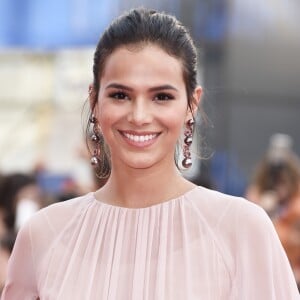 Bruna Marquezine cogitou abandonar a carreira de atriz