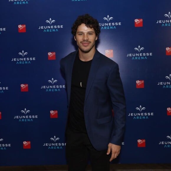 'É a coisa mais linda, a mudança mais brusca que teve na minha vida', disse José Loreto ao Purepeople durante um evento do UFC no Rio