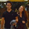 Marina Ruy Barbosa se divertiu com marido, Xandinho Negrão, em passeio no shopping