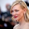 Cate Blanchett , jurada do festival, também optou em usar a boca vermelha