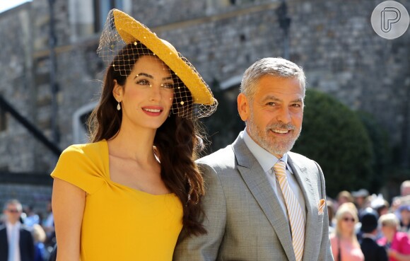 George Clooney teve a companhia da mulher, Amal Clooney, no casamento do príncipe Harry com Meghan Markle