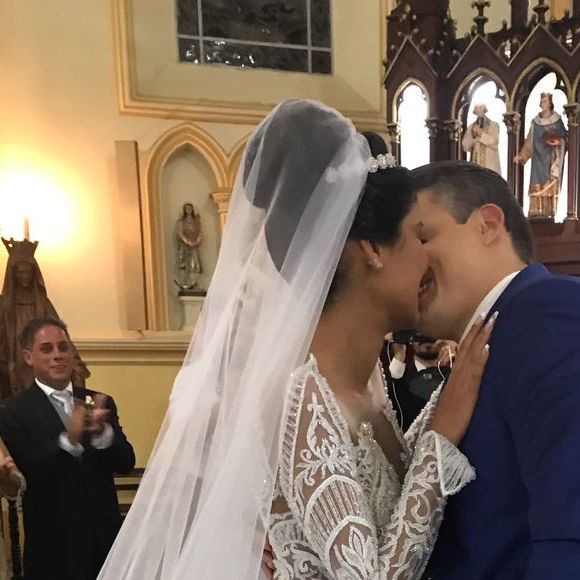 Munik e Anderson se casaram em outubro de 2017