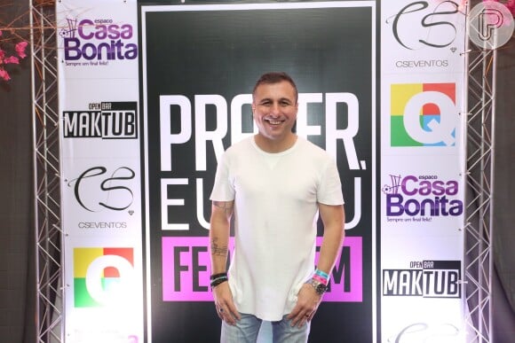 O DJ Tubarão também prestigiou o show de lançamento do DVD 'Prazer, eu Sou Ferrugem'