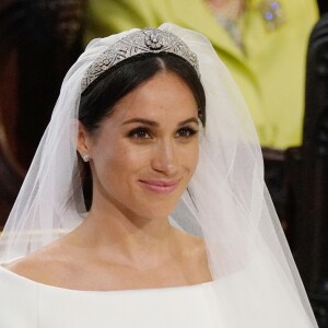 Meghan Markle usou tiara que pertenceu à avó da Rainha Elizabeth II