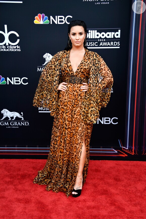 Demi Lovato investiu em animal print para o Billboard Music Awards, em Las Vegas, no domingo, 20 de maio de 2018