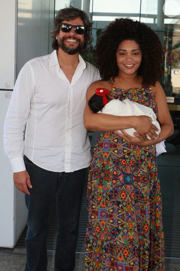 Casada com o diretor Ernani Nunes, Juliana Alves falou que readaptou a rotina após nascimento da filha
