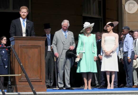 Na presença de Meghan Markle, príncipe Charles e sua mulher, a duquesa Camila, Harry discursou durante celebração de aniversário de seu pai