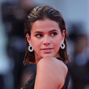 Bruna Marquezine esclareceu os rumores de fim de contrato com a TV Globo