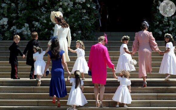 Princesa Charlotte impediu que uma das daminhas do casamento saísse andando na frente