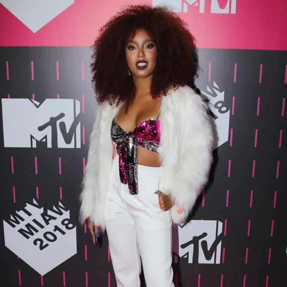 Lellêzinha contou com o styling de Su Tonani no MTV Millennial Awards Brasil 2018, realizado no Citibank Hall, em São Paulo, na noite desta quarta-feira, 23 de maio de 2018