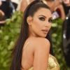 Kim Kardashian recentemente defendeu o marido, Kanye West, e negou que ele tenha problemas mentais por defender Donald Trump na internet