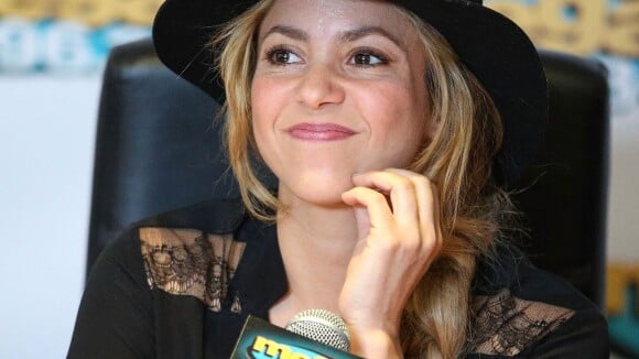 Shakira se emociona ao falar sobre encerramento da Copa: 'Graças ao público'