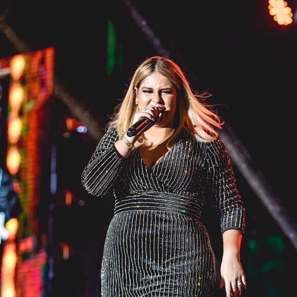 Marília Mendonça reprovou o comentário de uma fã pelo look usado em um show