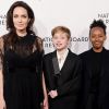 Angelina Jolie ficou frustrada porque não vai poder levar os filhos para gravação de filme em Londres