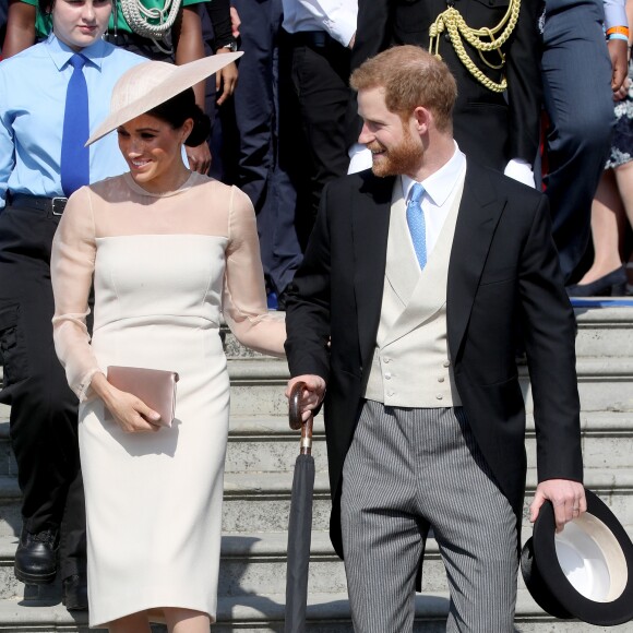 O primeiro vestido usado por Meghan Markle como duquesa de Sussex está esgotado