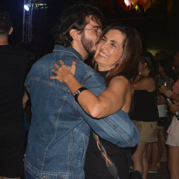 Fátima Bernardes e Túlio Gadêlha se divertiram e namoraram muito