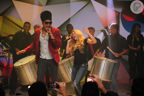 Shakira esteve nos estúdios do programa 'Fantástico', no Rio de Janeiro, na última quinta-feira, 10 de julho de 2014