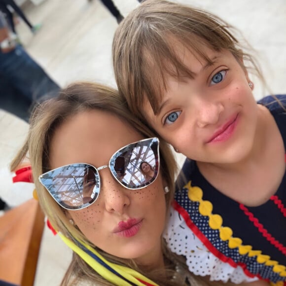 Filha de Ticiane Pinheiro, Rafaella Justus é fã da cantora Anitta