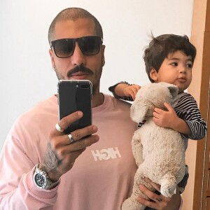 Fernando Medeiros fez tatuagem nas costas para homenagear o filho, Lucca