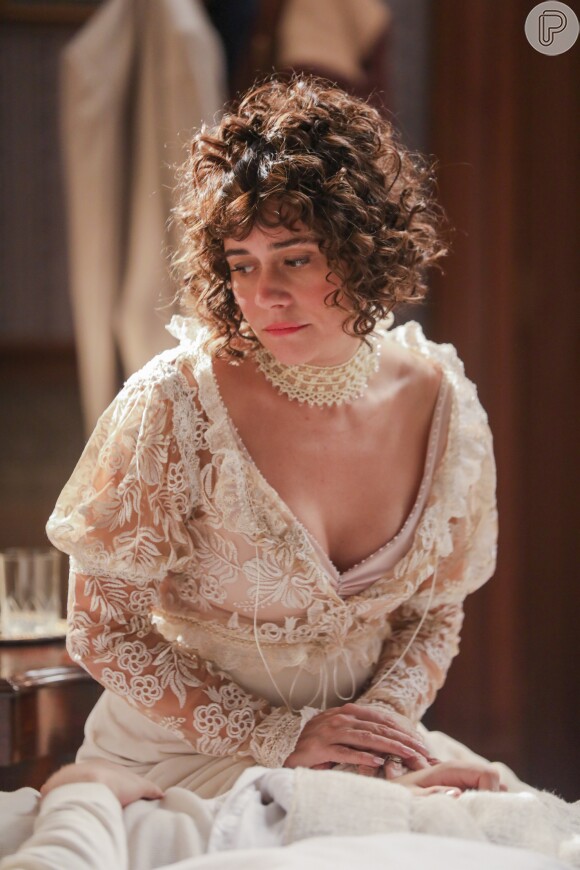 Susana (Alessandra Negrini) já foi desmascarada por Darcy (Thiago Lacerda) na novela 'Orgulho e Paixão'