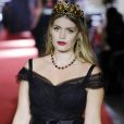 Inglesa Kitty Spencer participou do evento de lançamento da coleção de alta costura da Dolce &amp; Gabbana em Nova York