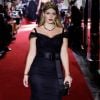 Lady Kitty Spencer desfila para a marca italiana Dolce & Gabbana