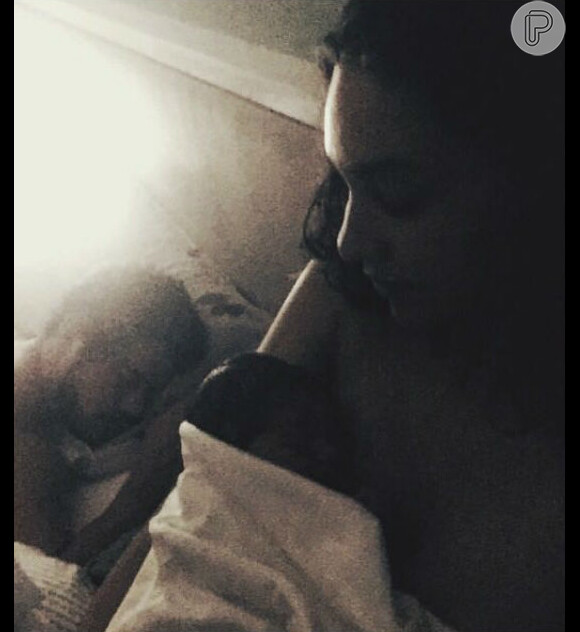 Débora Nascimento deu à luz Bella, sua primeira filha com José Loreto, em abril de 2018