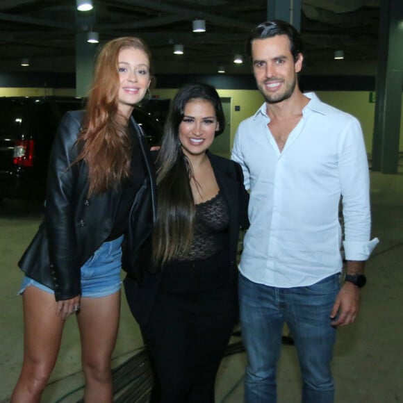 Simone, da dupla com Simaria, foi tietada por Marina Ruy Barbosa e o marido, Xandinho Negrão