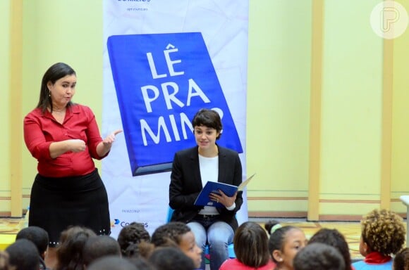 Sophie Charlotte prestigiou o evento 'Lê Pra Mim?!' no Espaço Cultural dos Correios, em Niterói