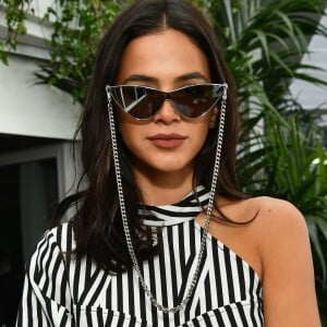 Bruna Marquezine foi escolhida para ser embaixadora da Puma por seu envolvimento com moda e esportes