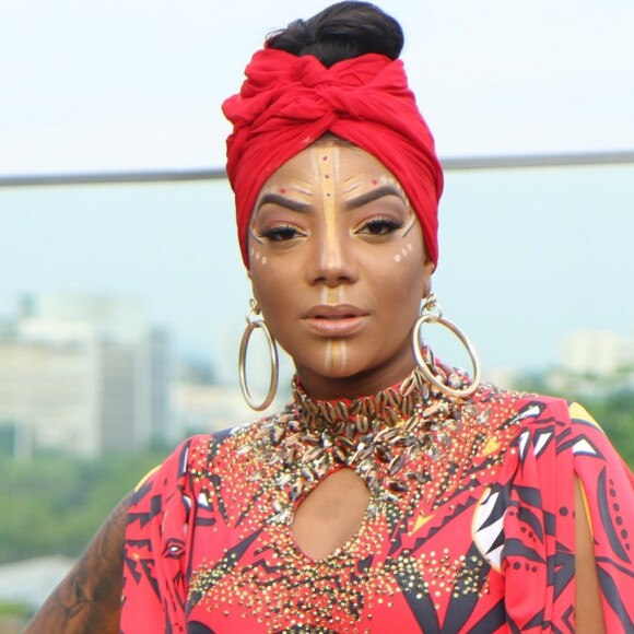 'Quem é essa pessoa? O que eu fiz pra ela? O que ela fez pra chegar onde ela está? E vi que não valia a pena ficar com raiva dela, nem bater boca nas redes sociais', disse Ludmilla