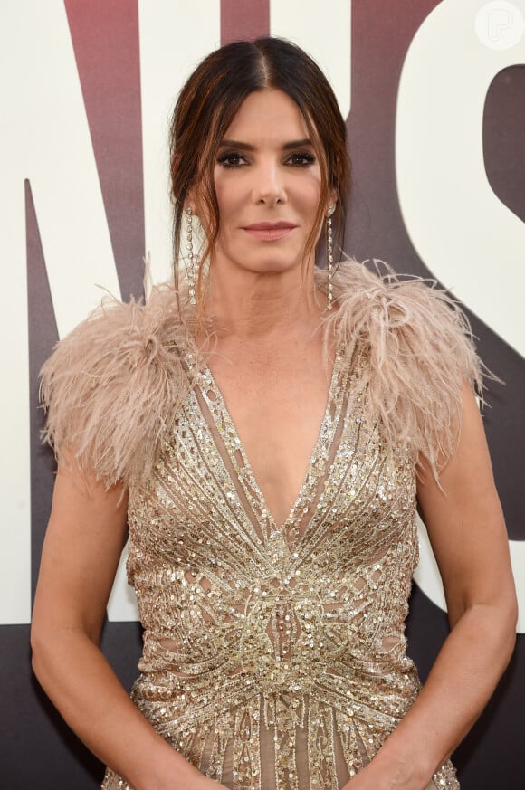 Sandra Bullock investiu em joias Lorraine Schwartz para a première mundial do filme 'Ocean's 8' ('Oito Mulheres e um Segredo') no Alice Tully Hall, em Nova York, nesta terça-feira, 5 de junho de 2018