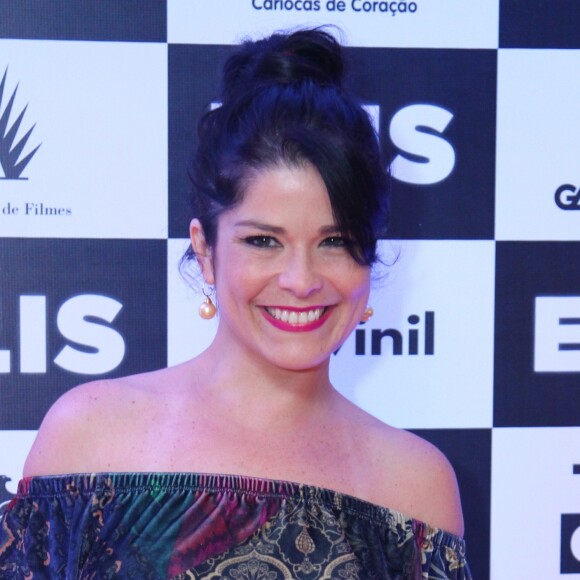 Samara Felippo falou da importância de despertar nas crianças o amor por seus cabelos cacheados