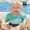 Enrico, filho de Karina Bacchi, está com nove meses