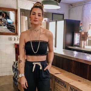 Aline Gotschalg falou que busca sempre estar com um look confortável