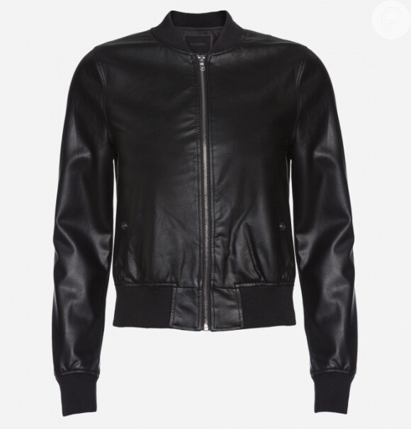 A jaqueta de couro AMARO, de R$ 259,90, pode ser usado por homens e mulheres