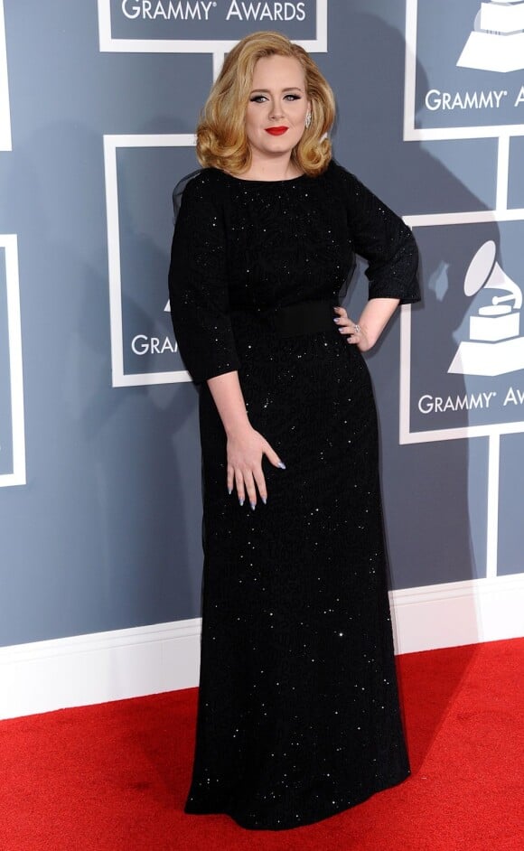 No Oscar será a primeira vez que Adele apresentará 'Skyfall' ao vivo