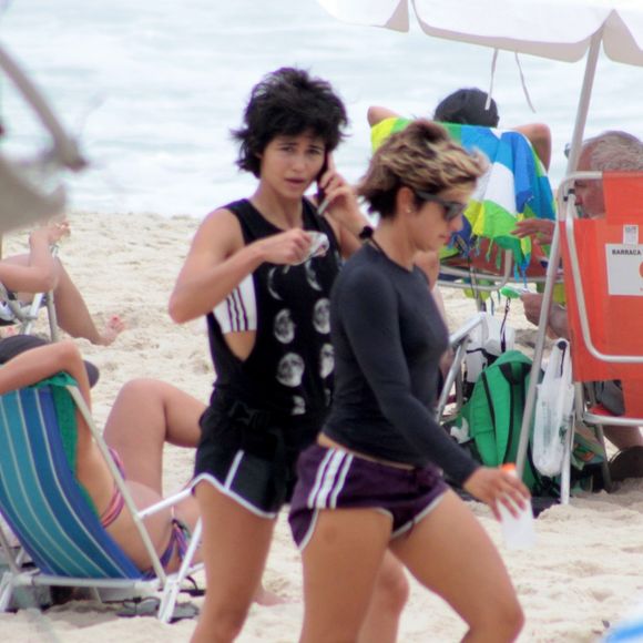 Nanda Costa assumiu o namoro com a percussionista Lan Lanh no Dia dos Namorados, dia 12 de junho de 2018