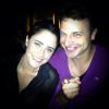 De férias da TV, Fernanda Vaconcellos aproveita o tempo livre para viajar com o namorado, Cássio Reis