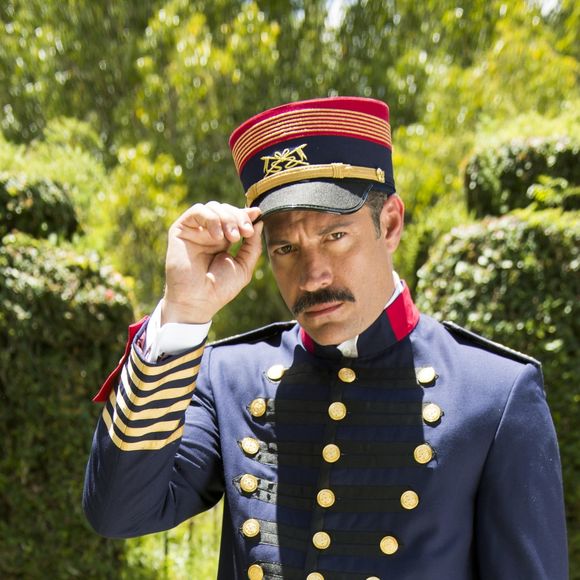 Brandão (Malvino Salvador) foi amante de Josephine (Christine Fernandes) na novela 'Orgulho e Paixão'