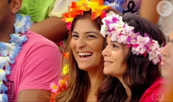 Irmãs de Juliana Paes, Rosana, (à direita) e Mariana vão ao programa 'Esquenta', à convite da atriz: 'Se não trouxesse ia dar ruim lá em casa'