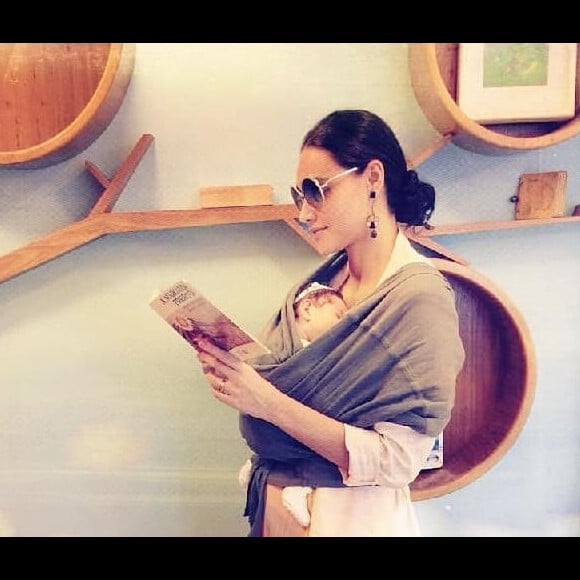 Débora Nascimento entregou que deixa a filha, Bella, mamar por 30 minutos