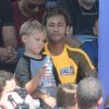 Davi Lucca, filho de Neymar, celebrou vitória do Brasil após orar pelo pai