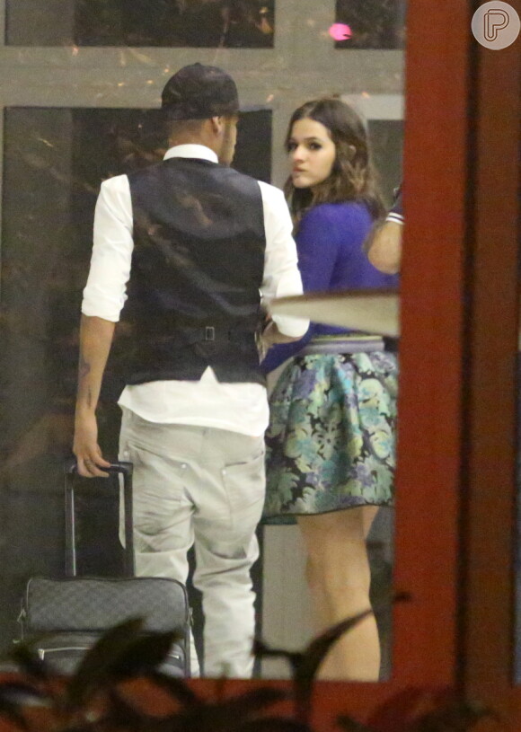 Neymar assistiu ao último capítulo de 'Em Família' ao lado de Bruna Marquezine em uma churrascaria na Barra da Tijuca, Zona Oeste do Rio. Depois, o casal seguiu para a casa da atriz, onde dormiu