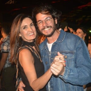 Fátima Bernardes e Túlio Gadêlha curtiram uma festa junina em Arcoverde, a 250km de Recife