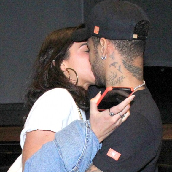 Bruna Marquezine ficou dois dias na Rússia com o namorado, Neymar