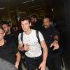 Shawn Mendes desembarcou em SP nesta sexta-feira (29): o canadense vai se apresentar em Goiânia