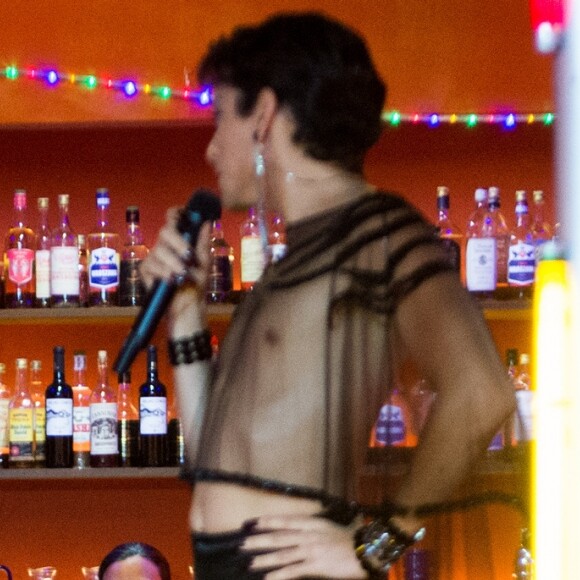 Ramirinho (Jesuita Barbosa) é a 'Shakira do Sertão' na supersérie 'Onde Nascem os Fortes'