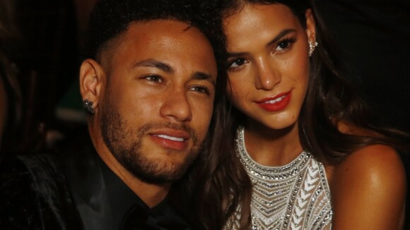 Bruna Marquezine motiva Neymar diante de eliminação na Copa: 'Não desanime'